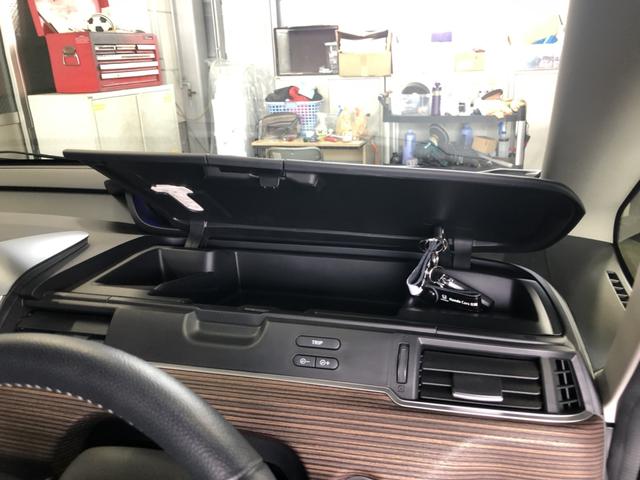 フリードハイブリッド ハイブリッド・クロスター　純正ナビ　ＥＴＣ　前後ドラレコ　両側電動ドア　ＬＥＤ　アルミホイール　ワンオーナー車　Ｗ電動ドア　オートクルーズコントロール　バックモニター　ナビＴＶ　禁煙　フルセグテレビ　シ－トヒ－タ－　エアバッグ（20枚目）