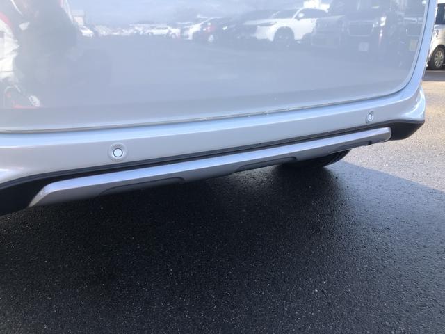 フリードハイブリッド ハイブリッド・クロスター　純正ナビ　ＥＴＣ　前後ドラレコ　両側電動ドア　ＬＥＤ　アルミホイール　ワンオーナー車　Ｗ電動ドア　オートクルーズコントロール　バックモニター　ナビＴＶ　禁煙　フルセグテレビ　シ－トヒ－タ－　エアバッグ（42枚目）