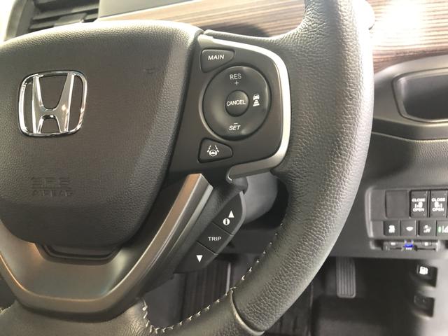 フリードハイブリッド ハイブリッド・クロスター　純正ナビ　ＥＴＣ　前後ドラレコ　両側電動ドア　ＬＥＤ　アルミホイール　ワンオーナー車　Ｗ電動ドア　オートクルーズコントロール　バックモニター　ナビＴＶ　禁煙　フルセグテレビ　シ－トヒ－タ－　エアバッグ（55枚目）