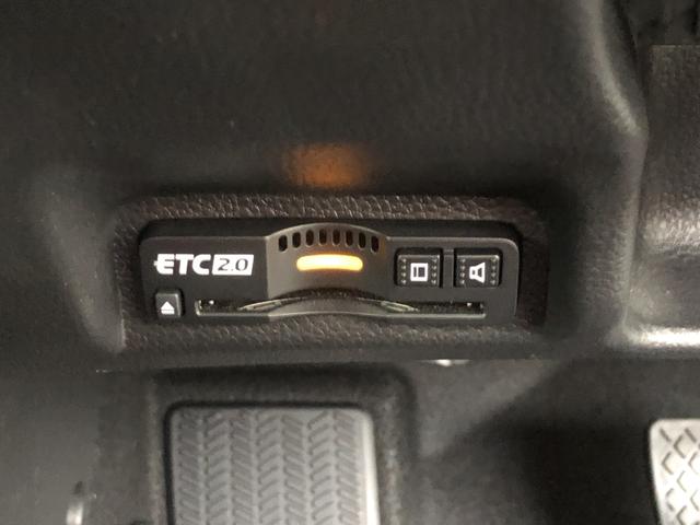 ヴェゼル ｅ：ＨＥＶＺ　純正ナビ　ＥＴＣ　前後ドラレコ　ブラインドスポットインフォメーション　ＬＥＤ　アルミホイール　衝突回避支援ブレーキ機能　１オナ　スマキ　Ｐトランク　フルオートエアコン　Ｄレコ　エアバッグ　Ｒカメ　禁煙（7枚目）