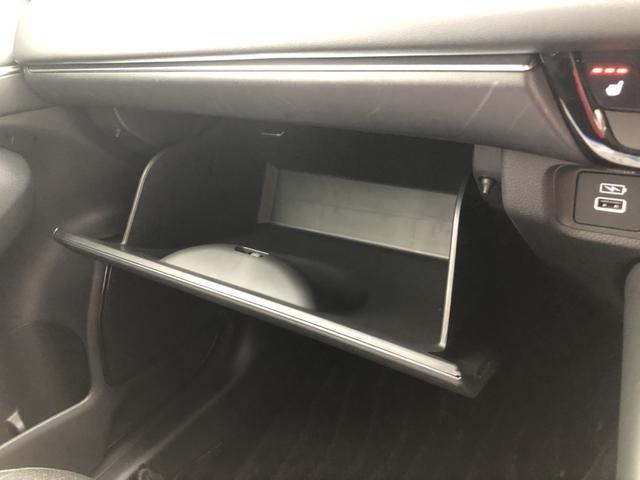 ヴェゼル ｅ：ＨＥＶＺ　純正ナビ　ＥＴＣ　前後ドラレコ　ブラインドスポットインフォメーション　ＬＥＤ　アルミホイール　衝突回避支援ブレーキ機能　１オナ　スマキ　Ｐトランク　フルオートエアコン　Ｄレコ　エアバッグ　Ｒカメ　禁煙（23枚目）