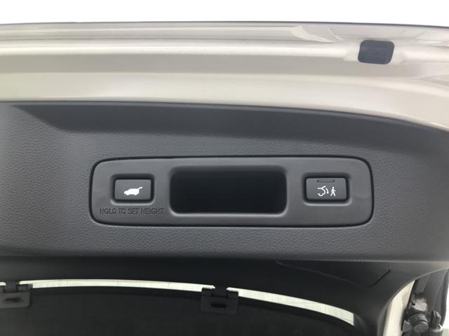 ヴェゼル ｅ：ＨＥＶＺ　純正ナビ　ＥＴＣ　前後ドラレコ　ブラインドスポットインフォメーション　ＬＥＤ　アルミホイール　衝突回避支援ブレーキ機能　１オナ　スマキ　Ｐトランク　フルオートエアコン　Ｄレコ　エアバッグ　Ｒカメ　禁煙（32枚目）