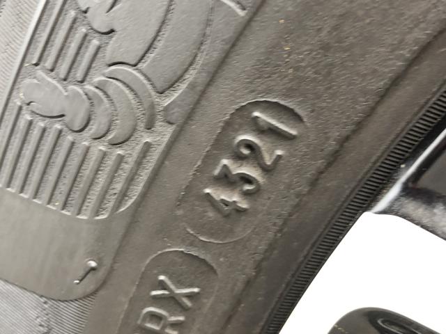 ヴェゼル ｅ：ＨＥＶＺ　純正ナビ　ＥＴＣ　前後ドラレコ　ブラインドスポットインフォメーション　ＬＥＤ　アルミホイール　衝突回避支援ブレーキ機能　１オナ　スマキ　Ｐトランク　フルオートエアコン　Ｄレコ　エアバッグ　Ｒカメ　禁煙（36枚目）