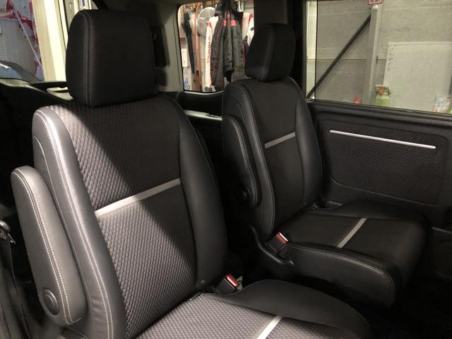 �y�L���v�e���V�[�g�z�Q��ڂ́A�P�Ȃ��ɕ�����Ă��āA���E�̋�����������������肭�낰��L���v�e���V�[�g���̗p���Ă��܂��I