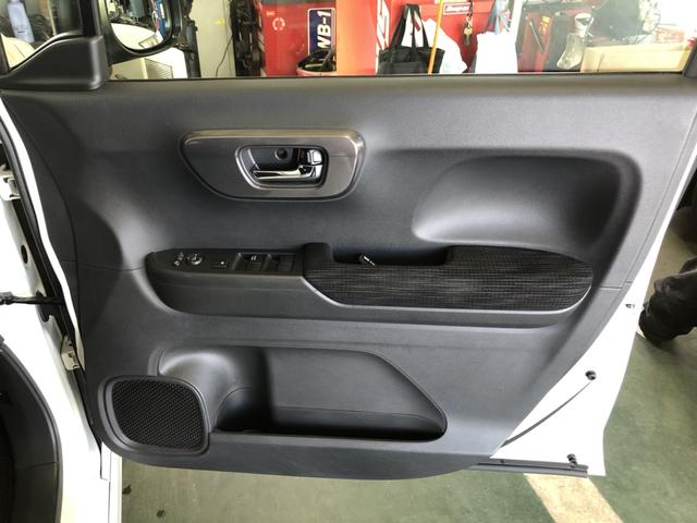 �y�t�����g�h�A�z�t�����g�h�A�͂��̂悤�ɂȂ��Ă���܂��B