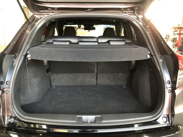 ヴェゼル ハイブリッドＲＳ・ホンダセンシング　純正ナビ　ＥＴＣ　ドラレコ　ＬＥＤ　アルミホイール　シートヒーター　Ａストップ　ＤＶＤ視聴可　サイドカーテンエアバック　ワンオーナ　Ｂモニター　誤発進抑制　パワーステアリング　クルーズＣ　ＶＳＡ（23枚目）