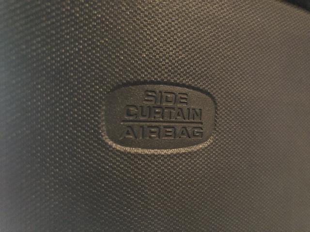 �y�T�C�h�J�[�e���G�A�o�b�N�z�����̓V�䕔�ɂ���G�A�o�b�O�ł��B���ʂ���̏Փ˂ɂ��A�G�A�o�b�O���c��݁A����̓����ւ̏Ռ����ɘa���܂��B