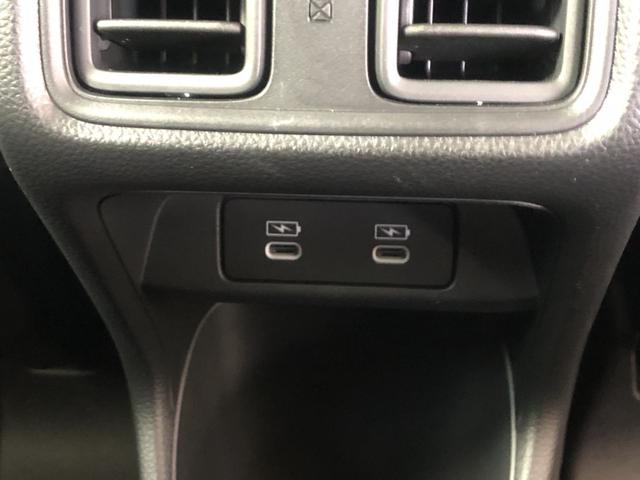 ヴェゼル ｅ：ＨＥＶＺ　試乗車アップ　純正ナビ　ＥＴＣ　ドラレコ　ＬＥＤ　シートヒーター　地上デジタル　ＵＳＢ入力　ハンズフリーテールゲート　シートＨ　サイドエアＢ　禁煙車両　ダブルエアコン　パークセンサー　リヤカメラ（31枚目）