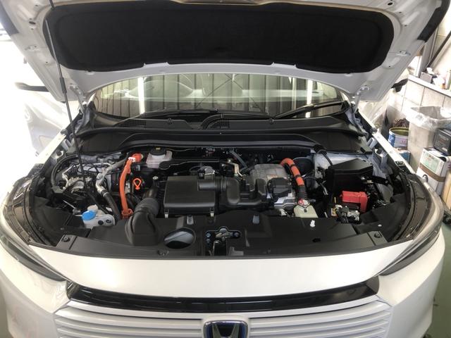 ヴェゼル ｅ：ＨＥＶＺ　試乗車アップ　純正ナビ　ＥＴＣ　ドラレコ　ＬＥＤ　シートヒーター　地上デジタル　ＵＳＢ入力　ハンズフリーテールゲート　シートＨ　サイドエアＢ　禁煙車両　ダブルエアコン　パークセンサー　リヤカメラ（40枚目）