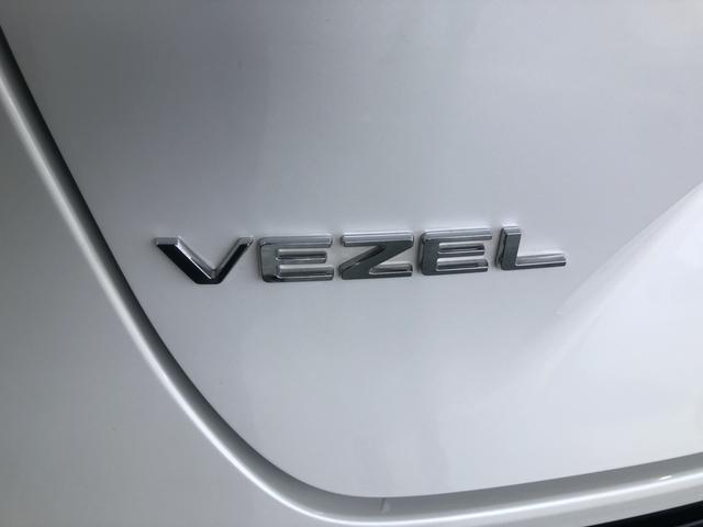 ヴェゼル ｅ：ＨＥＶＺ　試乗車アップ　純正ナビ　ＥＴＣ　ドラレコ　ＬＥＤ　シートヒーター　地上デジタル　ＵＳＢ入力　ハンズフリーテールゲート　シートＨ　サイドエアＢ　禁煙車両　ダブルエアコン　パークセンサー　リヤカメラ（55枚目）