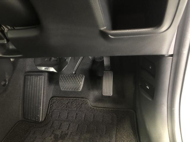 ヴェゼル ｅ：ＨＥＶＺ　試乗車アップ　純正ナビ　ＥＴＣ　ドラレコ　ＬＥＤ　シートヒーター　地上デジタル　ＵＳＢ入力　ハンズフリーテールゲート　シートＨ　サイドエアＢ　禁煙車両　ダブルエアコン　パークセンサー　リヤカメラ（69枚目）