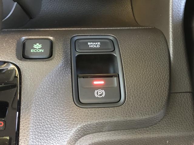 �y�d���p�[�L���O�u���[�L�E�u���[�L�z�[���h�z�ȒP�ȃ{�^������ŁA�����̉^�]�����K�ɂȂ�܂���