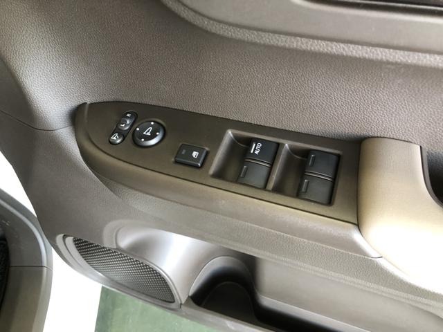 �y�����암���z�^�]�Ȃ̃X�C�b�`�ł́A���ׂẴE�B���h�[�̊J������s�����Ƃ��ł��܂��B