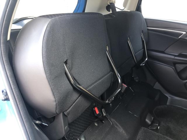 フィットハイブリッド Ｌパッケージ　純正ナビ　ＥＴＣ　ＬＥＤ　ワンオーナー　クルーズコントロール　カーテンエアバック　ワンオナ　ＥＣＯモード　助手席エアバック　エアコン　ＵＳＢポート　エアバック　Ｂカメラ　キーフリーキー　パワーステ（19枚目）