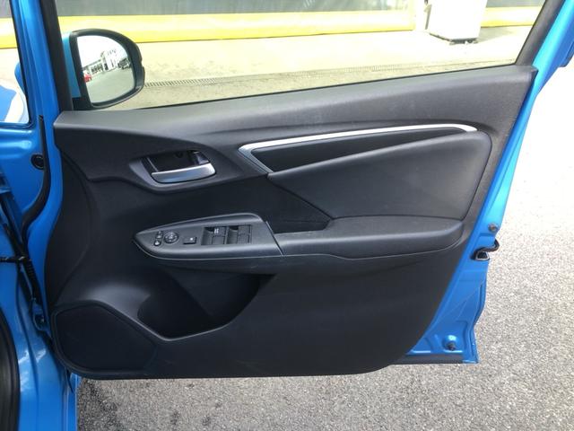 フィットハイブリッド Ｌパッケージ　純正ナビ　ＥＴＣ　ＬＥＤ　ワンオーナー　クルーズコントロール　カーテンエアバック　ワンオナ　ＥＣＯモード　助手席エアバック　エアコン　ＵＳＢポート　エアバック　Ｂカメラ　キーフリーキー　パワーステ（49枚目）