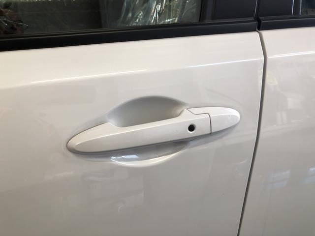 �y�h�A�n���h���z�g���������X�}�[�g�L�[���g�т��A���b�N�{�^���A�h�A�n���h���𑀍삷�邱�ƂŎ{����������ł��܂��B