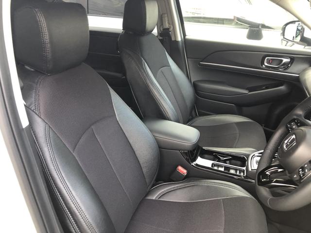 ヴェゼル e:HEVZ 純正ディスプレイオーディオ ETC ドラレコ ブラインドスポットインフォメーション LED アルミホイール USB入力 ハンズフリーテールゲート ワンオーナ- シートH サイドエアB 禁煙車両 ESC(3枚目)