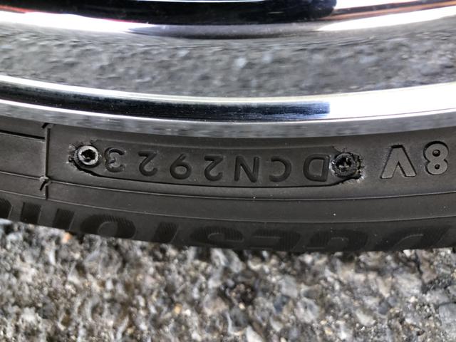 Ｎ－ＯＮＥ ＧＳＳブラウンスタイルパッケージ　ナビ　ＥＴＣ　ドラレコ　ディスチャージドランプ　シートヒーター　助手席エアバッグ　運転席エアバッグ　エアコン　イモビライザー　パワーステアリング　横滑り防止　ＣＴＢＡ　ＡＢＳ　ドライブレコーダー　禁煙（23枚目）