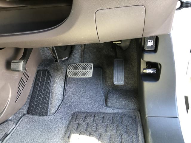 Ｎ－ＯＮＥ ＧＳＳブラウンスタイルパッケージ　ナビ　ＥＴＣ　ドラレコ　ディスチャージドランプ　シートヒーター　助手席エアバッグ　運転席エアバッグ　エアコン　イモビライザー　パワーステアリング　横滑り防止　ＣＴＢＡ　ＡＢＳ　ドライブレコーダー　禁煙（53枚目）