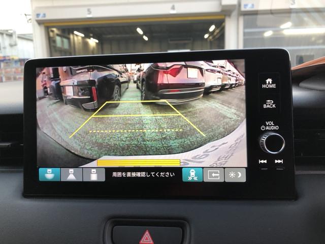 ヴェゼル ｅ：ＨＥＶＺ　純正ナビ　ＥＴＣ　前後ドラレコ　ＬＥＤ　アルミホイール　ブラインドスポットインフォメーション　地上デジタル　ＵＳＢ入力　ハンズフリーテールゲート　ワンオーナ－　シートＨ　サイドエアＢ　禁煙車両　ＥＳＣ（6枚目）