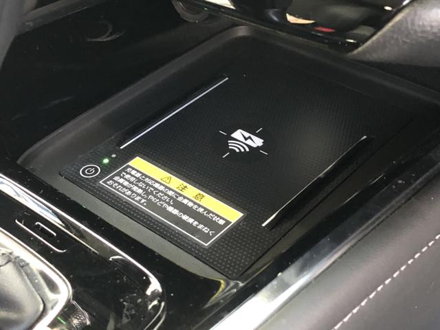 ヴェゼル ｅ：ＨＥＶＺ　純正ナビ　ＥＴＣ　前後ドラレコ　ＬＥＤ　アルミホイール　ブラインドスポットインフォメーション　地上デジタル　ＵＳＢ入力　ハンズフリーテールゲート　ワンオーナ－　シートＨ　サイドエアＢ　禁煙車両　ＥＳＣ（20枚目）