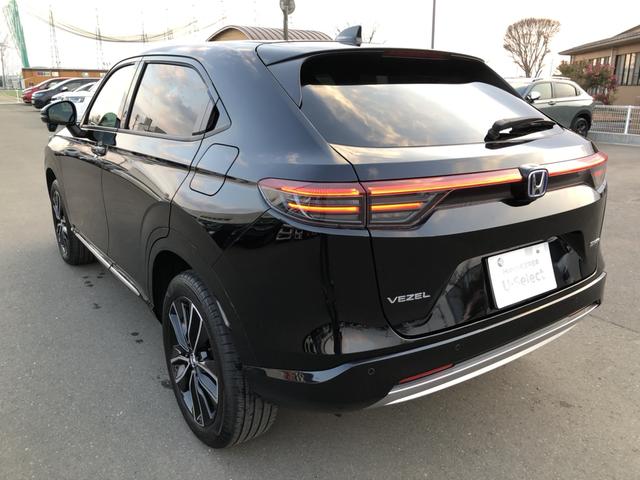 ヴェゼル ｅ：ＨＥＶＺ　純正ナビ　ＥＴＣ　前後ドラレコ　ＬＥＤ　アルミホイール　ブラインドスポットインフォメーション　地上デジタル　ＵＳＢ入力　ハンズフリーテールゲート　ワンオーナ－　シートＨ　サイドエアＢ　禁煙車両　ＥＳＣ（46枚目）