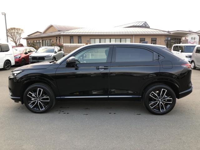 ヴェゼル ｅ：ＨＥＶＺ　純正ナビ　ＥＴＣ　前後ドラレコ　ＬＥＤ　アルミホイール　ブラインドスポットインフォメーション　地上デジタル　ＵＳＢ入力　ハンズフリーテールゲート　ワンオーナ－　シートＨ　サイドエアＢ　禁煙車両　ＥＳＣ（47枚目）