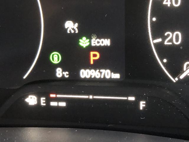 ヴェゼル ｅ：ＨＥＶＺ　純正ナビ　ＥＴＣ　前後ドラレコ　ＬＥＤ　アルミホイール　ブラインドスポットインフォメーション　地上デジタル　ＵＳＢ入力　ハンズフリーテールゲート　ワンオーナ－　シートＨ　サイドエアＢ　禁煙車両　ＥＳＣ（58枚目）