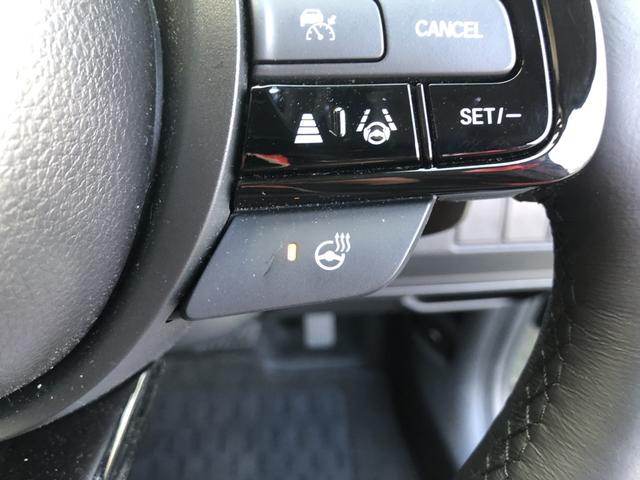 ヴェゼル ｅ：ＨＥＶＺ　純正ナビ　ＥＴＣ　前後ドラレコ　ＬＥＤ　アルミホイール　ブラインドスポットインフォメーション　地上デジタル　ＵＳＢ入力　ハンズフリーテールゲート　ワンオーナ－　シートＨ　サイドエアＢ　禁煙車両　ＥＳＣ（61枚目）