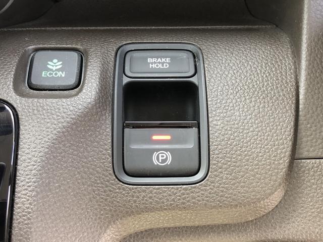 �y�d���p�[�L���O�u���[�L�E�u���[�L�z�[���h�z�ȒP�ȃ{�^������ŁA�����̉^�]�����K�ɂȂ�܂���