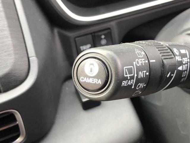 �y�}���`�r���[�J�����V�X�e���z�{�^���ł̐؂�ւ����\�ł��I