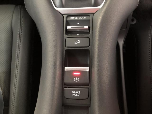 �y�d���p�[�L���O�u���[�L�E�u���[�L�z�[���h�z�ȒP�ȃ{�^������ŁA�����̉^�]�����K�ɂȂ�܂���