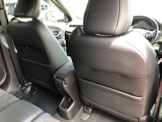 ヴェゼル ＲＳ・ホンダセンシング　純正ナビ　ＥＴＣ　ＬＥＤ　アルミホイール　シートヒーター　ワンオーナー　禁煙車　誤発進抑制機能　イモビ　スマキー　地デジＴＶ　バックモニター　サイドＳＲＳ　Ｗエアバッグ　オートクルーズコントロール（17枚目）