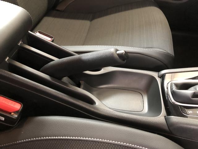 ＷＲ－Ｖ Ｚ　試乗車アップ　純正ディスプレイオーディオ　ＥＴＣ　ドラレコ　ＬＥＤ　アルミホイール　Ｂモニタ　ＰＣＳ　前後障害物センサー　パワーウィンドー　１オーナー　禁煙　サイドカーテンエアバック　横滑防止装置（12枚目）