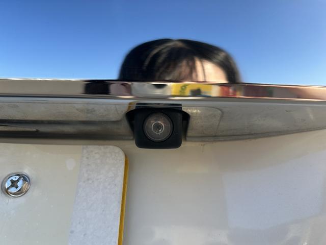 �y�o�b�N�J�����z���Ԏ��Ɉ��S�̃o�b�N�J��������������Ă��܂��I