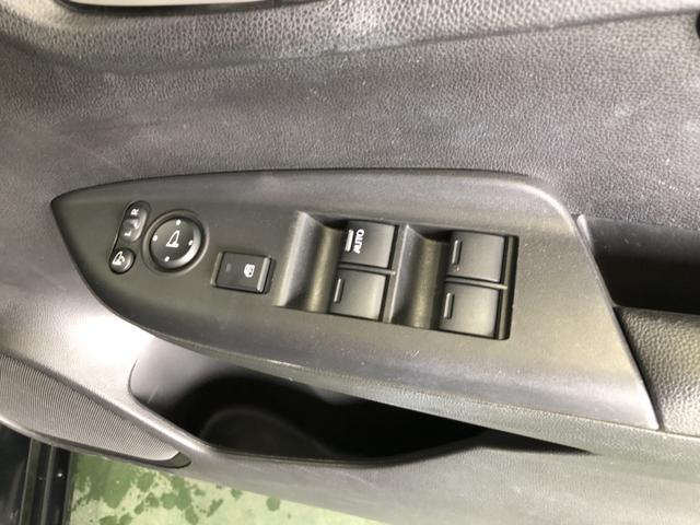 �y�����암���z�^�]�Ȃ̃X�C�b�`�ł́A���ׂẴE�B���h�[�̊J������s�����Ƃ��ł��܂��B