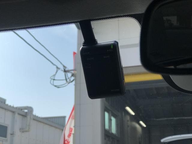 �y�O��h���C�u���R�[�_�[�z�O��Ńh�����R�����Ă��āA���S�ł��I