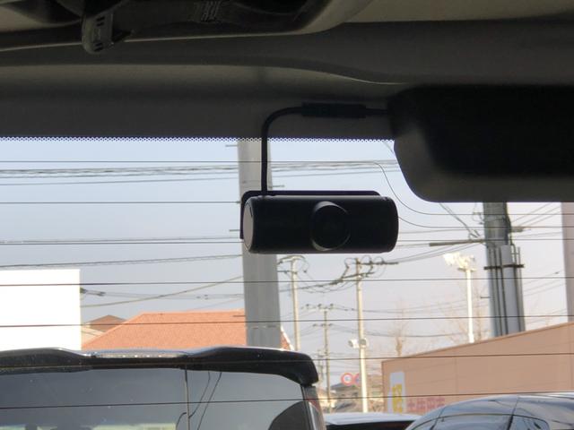 �y�O��h���C�u���R�[�_�[�z�O��Ńh�����R�����Ă��āA���S�ł��I