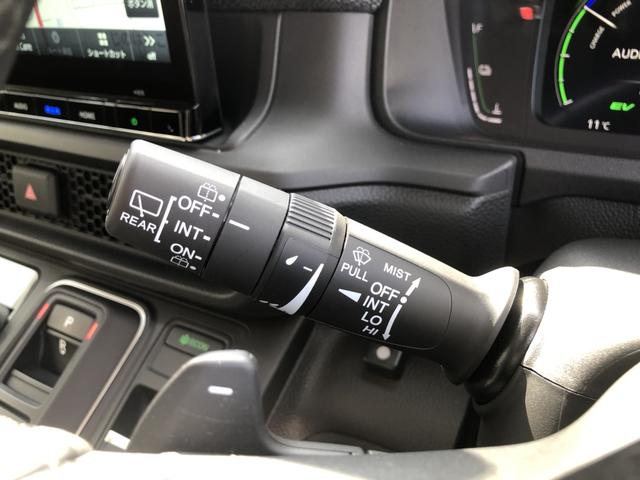 �y�^�]�ȑ��암�z���C�g�A�E�C���J�[�A���C�p�[�ȂǁA������������₷���ł��I