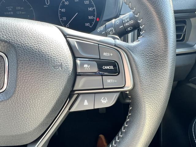 �y�N���[�Y�R���g���[���z�������H�ȂǂŃA�N�Z���y�_���𓥂܂Ȃ��Ă��A�ԑ������ɕۂ��Ă���܂��I