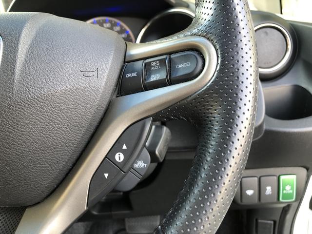 �y�N���[�Y�R���g���[���z�������H�ȂǂŃA�N�Z���y�_���𓥂܂Ȃ��Ă��A�ԑ������ɕۂ��Ă���܂��I