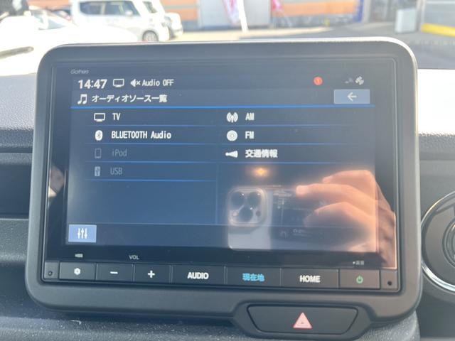 N-BOXカスタム ベースグレード 試乗車アップ 純正ナビ ETC 片側電動ドア LED アルミホイール ベンチシ-ト アクティブクルーズ 禁煙 フルセグ対応 前席シートヒーター 1オーナー USB 運転席エアバッグ Bモニター ESC(5枚目)