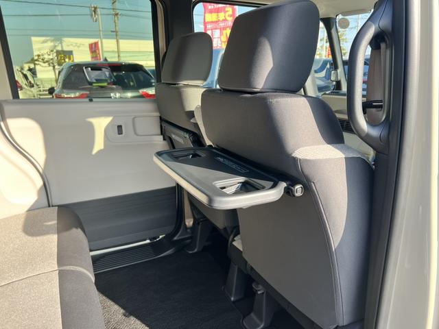 Ｎ－ＢＯＸ ファッションスタイル　レンタカーアップ　純正ナビ　ＥＴＣ　ドラレコ　両側電動ドア　ＬＥＤ　シートヒーター　ワンオーナー車　ＵＳＢ接続　禁煙車　フルオートエアコン　Ｂカメラ　カーテンエアバック　キーフリー　整備記録簿　ＡＢＳ（20枚目）