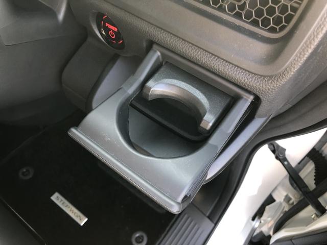 ステップワゴン ｅ：ＨＥＶスパーダプレミアムライン　純正ナビ　ＥＴＣ　前後ドラレコ　ブラインドスポットインフォメーション　両側電動ドア　ＬＥＤ　アルミホイール　リアエアコン　ＵＳＢ　地デジ　フルオートエアコン　サイドカメラ　助手席エアバッグ　Ｂカメラ（24枚目）