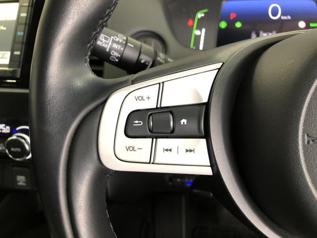 �y�X�e�A�����O�X�C�b�`�z�茳�̃{�^���ŁA�I�[�f�B�I�^�r�W���A���̊�{�I�ȑ�����s�����Ƃ��ł��ĕ֗��ł��I