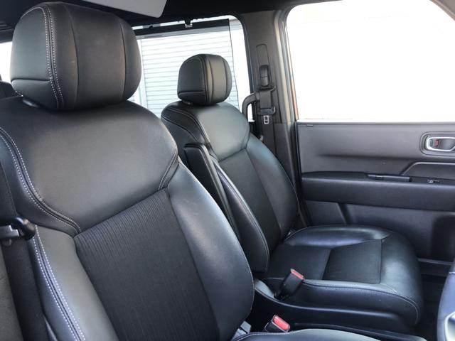 ステップワゴン ｅ：ＨＥＶスパーダ　純正ナビ　ＥＴＣ　前後ドラレコ　ＬＥＤ　アルミホイール　ブラインドスポットインフォメーション　地デジチューナー　前後障害物センサー　両側オートスライドドア　前後誤発進抑制　ワンオーナー車　ＶＳＡ　禁煙（3枚目）