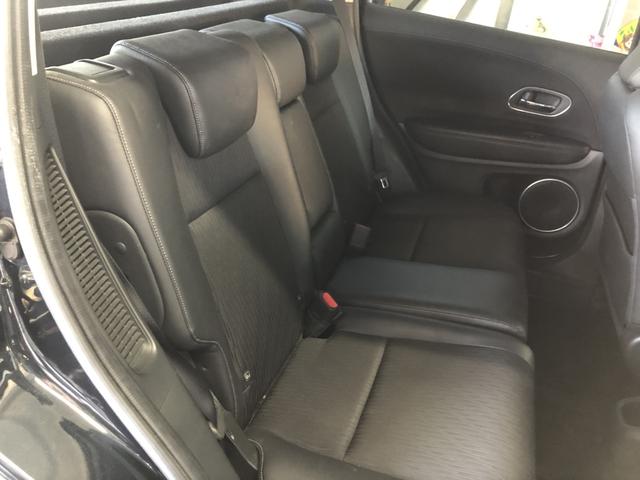 ヴェゼル ハイブリッドＺ・ホンダセンシング　純正ナビ　ＥＴＣ　ＬＥＤ　アルミホイール　ホンダセンシング　地デジチューナー　スマートキ－　運転席助手席エアバッグ　１オーナ－　ＥＳＣ　ＡＢＳ　ＤＶＤ再生機能　ＵＳＢ接続　サイドカーテンエアバック（21枚目）