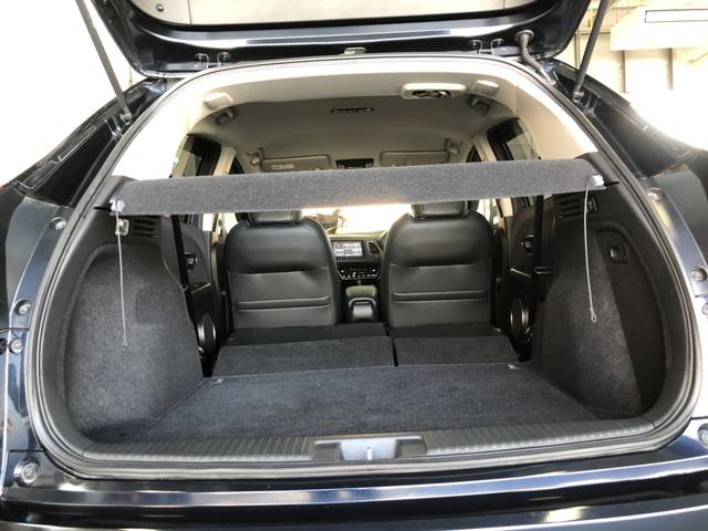 ヴェゼル ハイブリッドＺ・ホンダセンシング　純正ナビ　ＥＴＣ　ＬＥＤ　アルミホイール　ホンダセンシング　地デジチューナー　スマートキ－　運転席助手席エアバッグ　１オーナ－　ＥＳＣ　ＡＢＳ　ＤＶＤ再生機能　ＵＳＢ接続　サイドカーテンエアバック（27枚目）