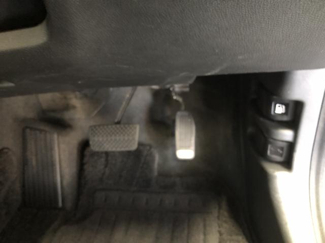 ヴェゼル ハイブリッドＺ・ホンダセンシング　純正ナビ　ＥＴＣ　ＬＥＤ　アルミホイール　ホンダセンシング　地デジチューナー　スマートキ－　運転席助手席エアバッグ　１オーナ－　ＥＳＣ　ＡＢＳ　ＤＶＤ再生機能　ＵＳＢ接続　サイドカーテンエアバック（62枚目）