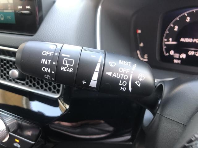 �y�^�]�ȑ��암�z���C�g�A�E�C���J�[�A���C�p�[�ȂǁA������������₷���ł��I